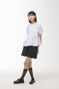 Mokpangit and puffed sleeve blouse