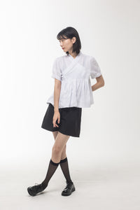 Mokpangit and puffed sleeve blouse