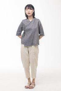 Basic shirt with Mokpangit and cropped sleeves