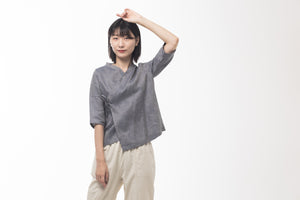 Basic shirt with Mokpangit and cropped sleeves